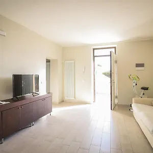 Nuovissimo Con Parcheggio Gratuito Massa (Tuscany)